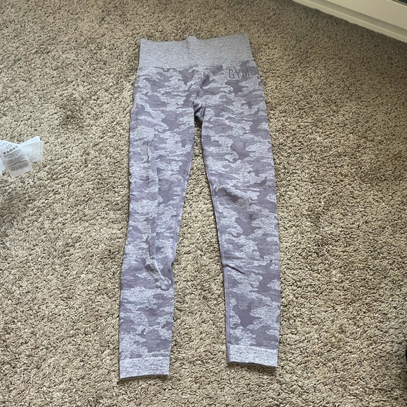 Gymshark camo leggings - Picture 1 of 4